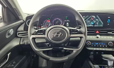 Hyundai Avante 2021, 24330 км, за 65140.1 USD - фото 14
