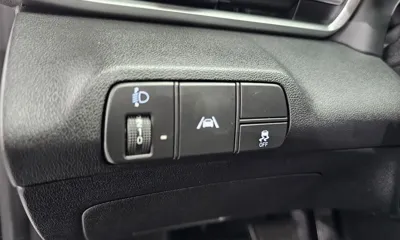 Hyundai Avante 2021, 24330 км, за 65140.1 USD - фото 20