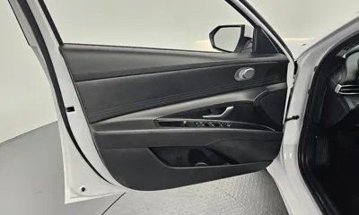 Hyundai Avante 2021, 24330 км, за 65140.1 USD - фото 24