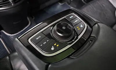 Hyundai Grandeur 2014, 118784 км, за 5675.59 USD - фото 19