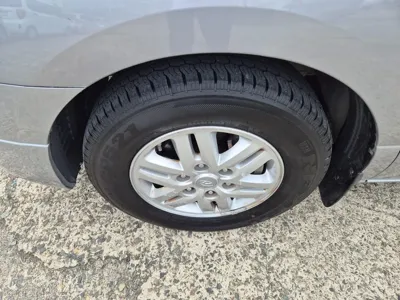 Hyundai Starex 2017, 260000 км, за 4228.47 USD
