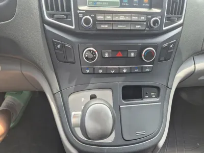 Hyundai Starex 2017, 260000 км, за 4228.47 USD - фото 8