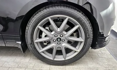 Land Rover Range Rover Velar 2025, 4010 км, за 54773.7 USD