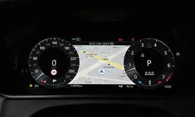 Land Rover Range Rover Velar 2025, 4010 км, за 54773.7 USD - фото 8