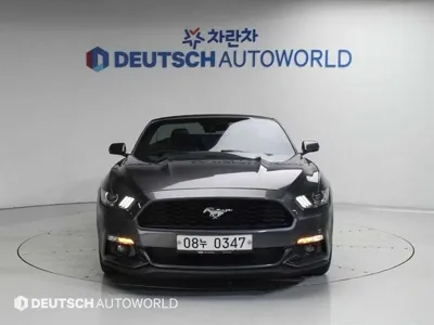 Ford Mustang · 2017 год