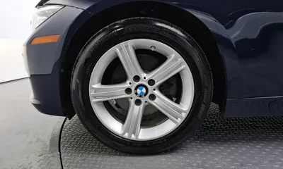 BMW 3-Series 2015, 156948 км, за 6175.65 USD