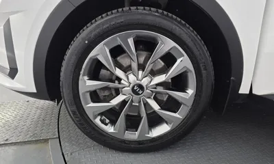 Kia Sorento 2021, 99245 км, за 15989.43 USD
