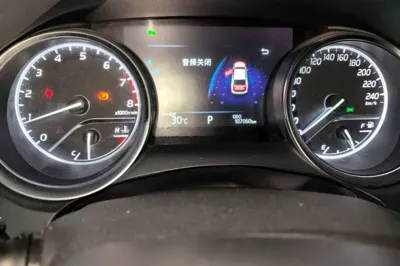 Toyota Camry 2018, 107100 км, за 12749 USD - фото 11