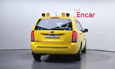 Kia Canival 2014, 75981 км, за 3229.15 USD