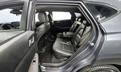 Hyundai Tucson 2019, 122011 км, за 9695.42 USD - фото 11