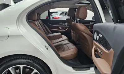 Mercedes-Benz E-Class 2019, 37179 км, за 19079.24 USD - фото 11