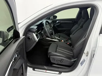 Audi A3 2023, 21000 км, за 22713.27 USD - фото 25