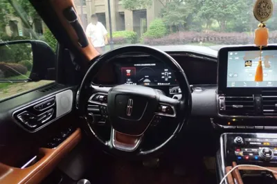 Lincoln Navigator 2018, 131400 км, за 48670 USD - фото 10