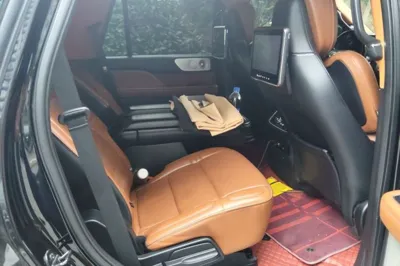 Lincoln Navigator 2018, 131400 км, за 48670 USD - фото 17