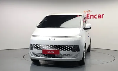 Hyundai Staria 2024, 63523 км, за 17551.84 USD - фото 3