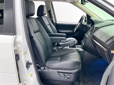Land Rover Freelander 2 2013, 200000 км, за 5274.86 USD - фото 8