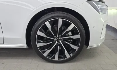 Volvo S90 2026, 16292 км, за 36431.67 USD - фото 21