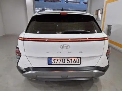 Hyundai Kona 2026, 5700 км, за 18110.76 USD