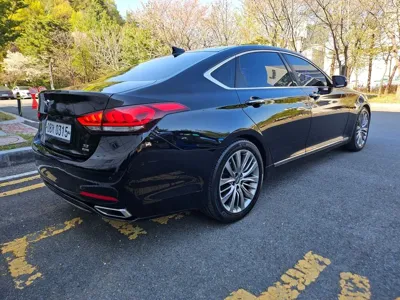 Genesis G80 2017, 271163 км, за 6940.78 USD