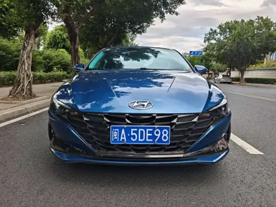 Hyundai Elantra 2021, 60000 км, за 7483.05 USD