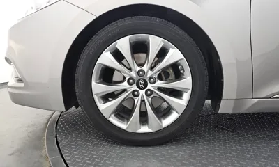 Hyundai Grandeur 2012, 195314 км, за 3019.56 USD
