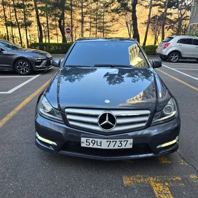 Mercedes-Benz C-Class · 2013 год