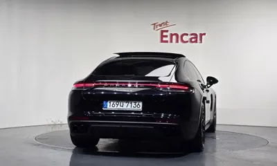Porsche Panamera 2022, 4808 км, за 650061.52 USD - фото 4