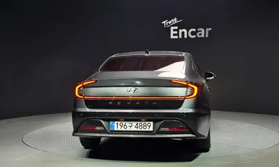 Hyundai Sonata 2020, 69875 км, за 11726.39 USD