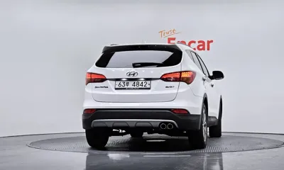 Hyundai Santafe 2015, 141016 км, за 6710.1 USD