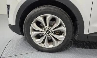 Hyundai Santafe 2015, 141016 км, за 6710.1 USD