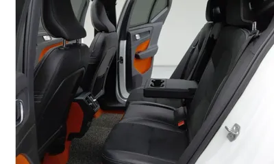 Volvo XC40 2019, 107371 км, за 12945.63 USD - фото 11