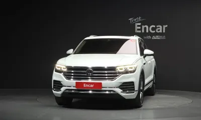 Volkswagen Touareg 2022, 88147 км, за 33434.04 USD