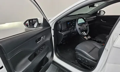 Hyundai Kona 2023, 46378 км, за 16607.59 USD - фото 10