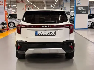 Kia Seltos 2023, 59493 км, за 22768.69 USD