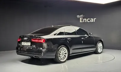 Audi A6 2016, 118236 км, за 8276.4 USD