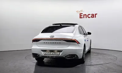 Hyundai Grandeur 2020, 74774 км, за 15395.3 USD