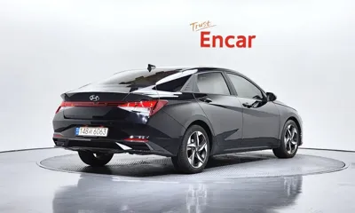 Hyundai Avante 2023, 67745 км, за 11278.68 USD