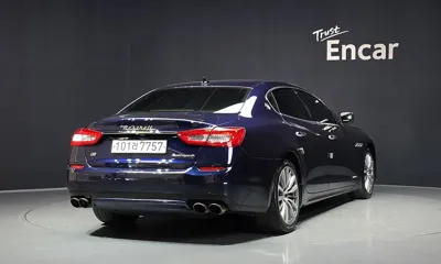 Maserati Quattroporte 2016, 179934 км, за 6885.91 USD