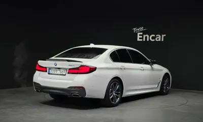 BMW 5-Series 2023, 51420 км, за 27755.86 USD