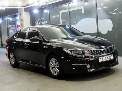 Kia K5 · 2017 год