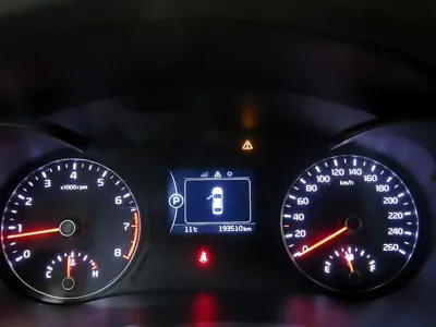 Kia K5 2017, 193503 км, за 3938.56 USD - фото 8