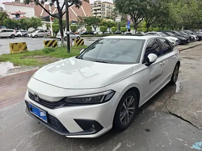 Honda Civic · 2023 год