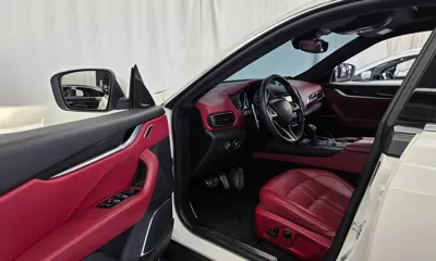 Maserati Levante 2017, 104331 км, за 15895.77 USD - фото 10