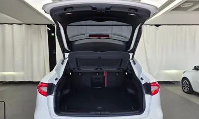 Maserati Levante 2017, 104331 км, за 15895.77 USD - фото 20