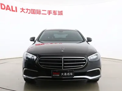 Mercedes-Benz E-Class 2022, 26000 км, за 41052.76 USD