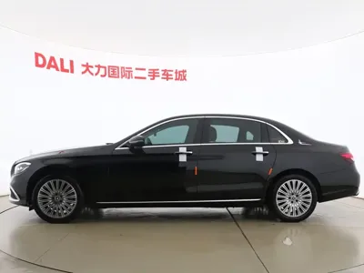 Mercedes-Benz E-Class 2022, 26000 км, за 41052.76 USD