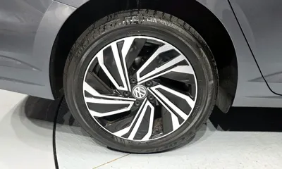 Volkswagen Jetta 2021, 38378 км, за 14976.88 USD