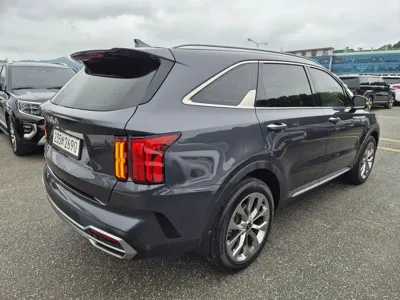 Kia Sorento 2023, 14201 км, за 18721.96 USD - фото 6