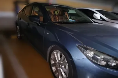 Mazda Mazda 3 Axela 2014, 141300 км, за 4845 USD