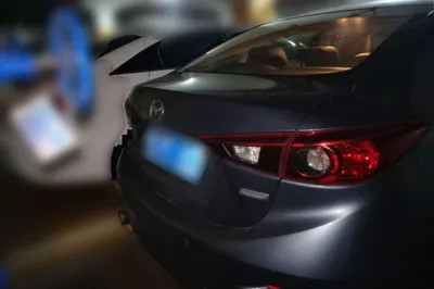 Mazda Mazda 3 Axela 2014, 141300 км, за 4845 USD